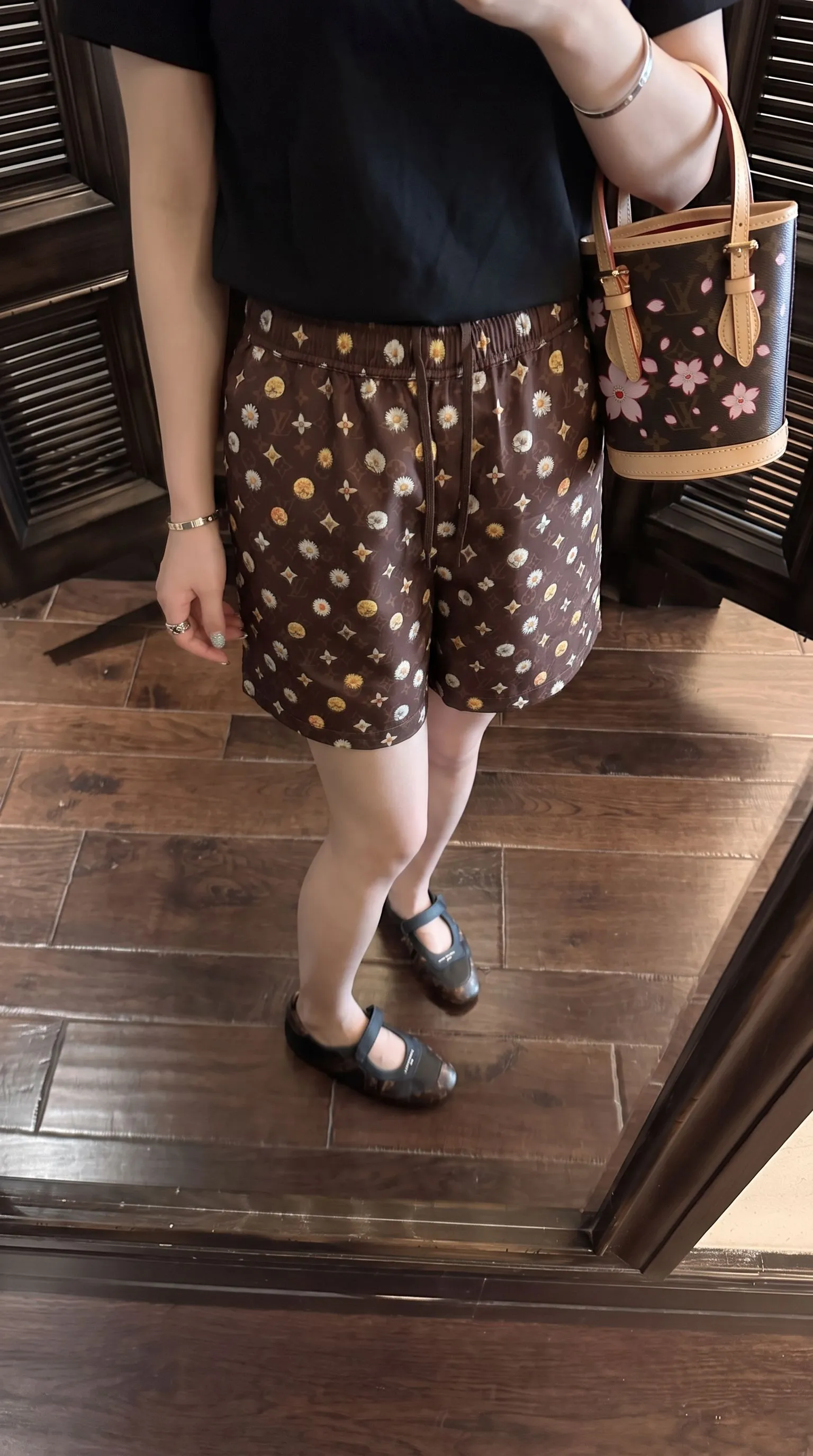Louis Vuitton/Louis Vuitton 26ss presbyopia daisy all-over printed suit shorts